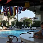 Ξενοδοχείο Parkmar 2*